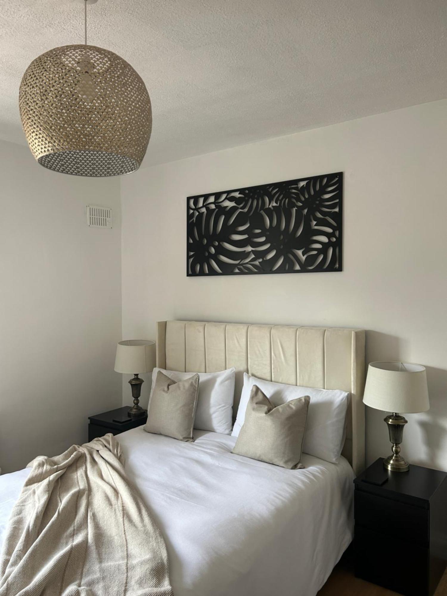 No6 Overnight Stays Free Onsite Parking Hindlip Buitenkant foto