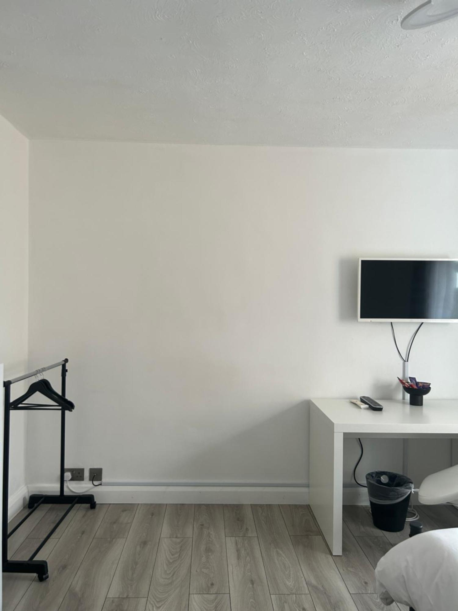 No6 Overnight Stays Free Onsite Parking Hindlip Buitenkant foto