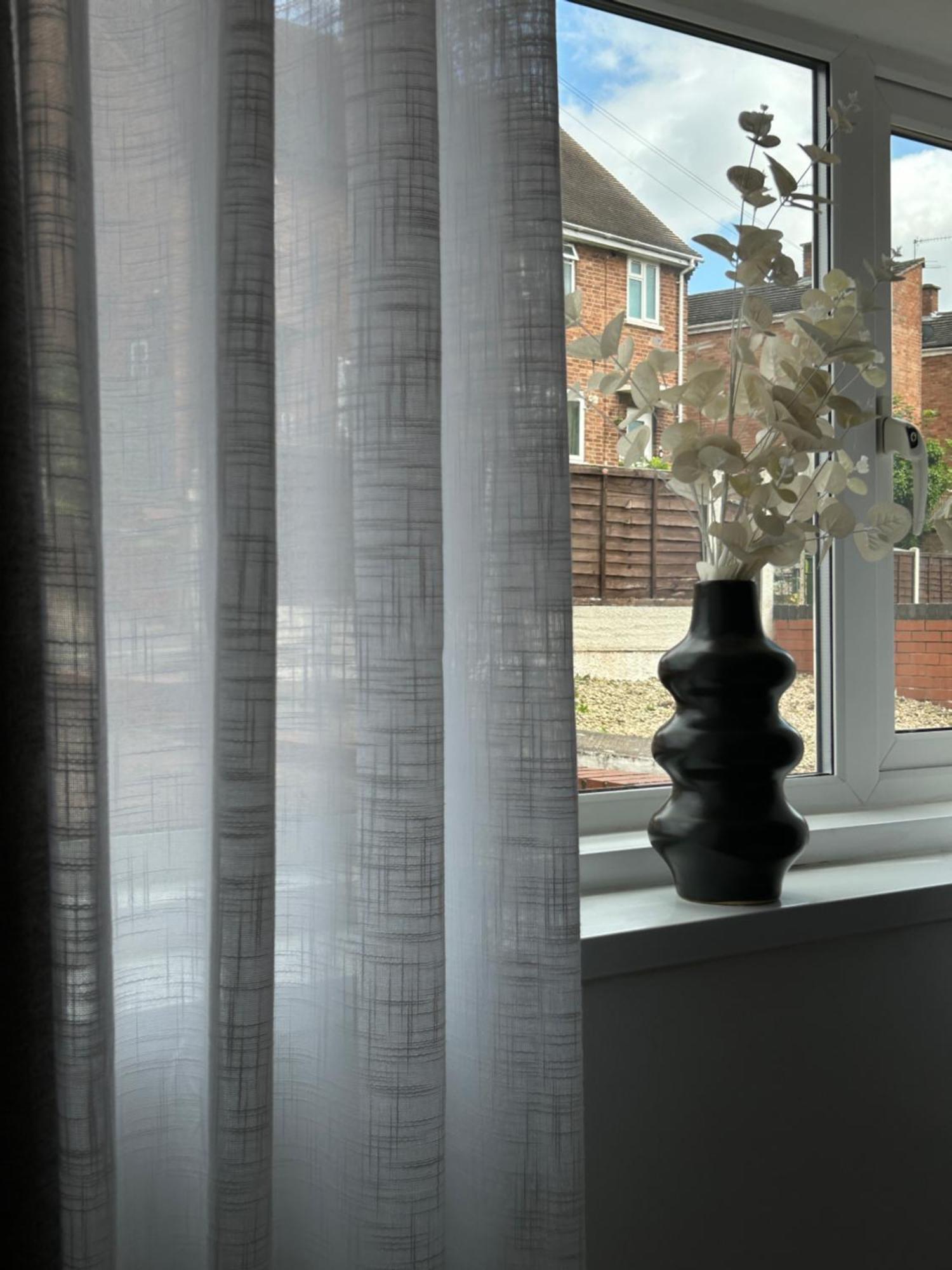 No6 Overnight Stays Free Onsite Parking Hindlip Buitenkant foto